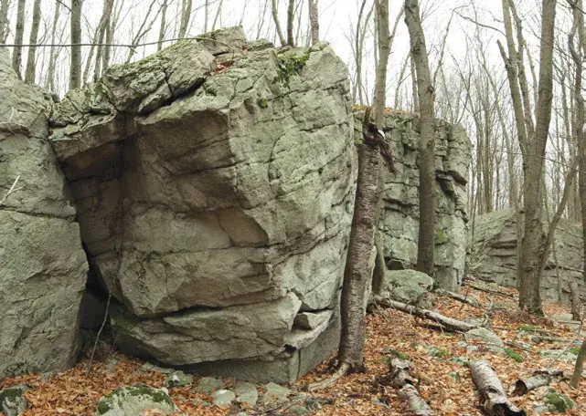 Problems on Carbon Boulder, other view