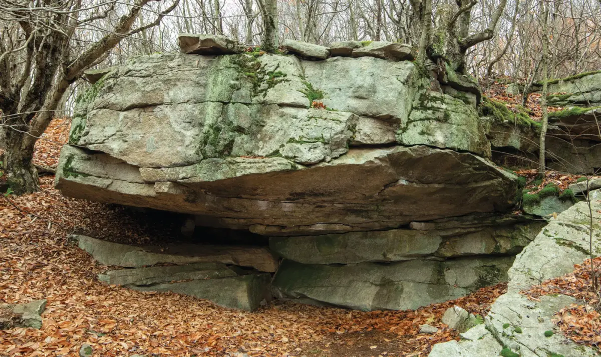 Bonecrusher on the Bonecrusher Roof boulder