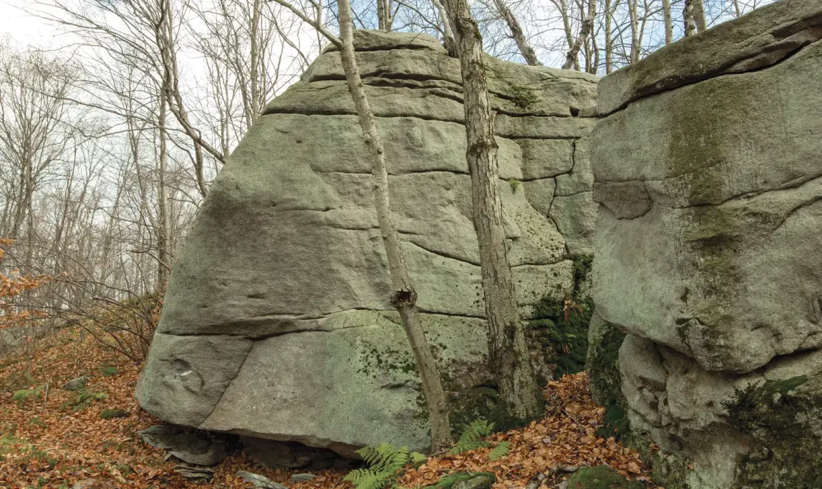 Lump Arete on the Lump Boulder boulder